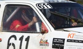 Autokrosas Gargžduose: 4 "stogai" ir moterys