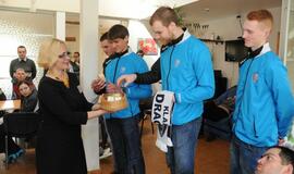 Neįgaliesiems ir vaikų namų auklėtiniams - "Dragūno" dovana