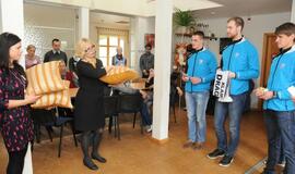 Neįgaliesiems ir vaikų namų auklėtiniams - "Dragūno" dovana