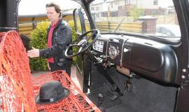 1949 metų pikapas "Ford F-1"