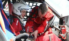 Autokrosas Gargžduose: 4 "stogai" ir moterys