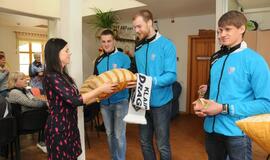 Neįgaliesiems ir vaikų namų auklėtiniams - "Dragūno" dovana