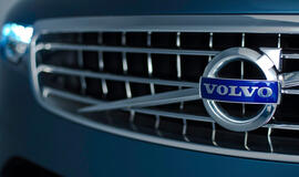 "Volvo Car Group" pardavimai balandį pakilo 2,3 proc.