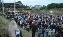 Joninių šventė ant Jono kalno