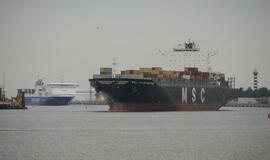 Klaipėdos uoste - konteinervežis "MSC Charleston"