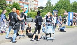 Pagrasinta susprogdinti prekybos centrą BIG