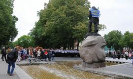 Jūreivystės mokykloje įteikti diplomai