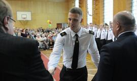 Jūreivystės mokykloje įteikti diplomai