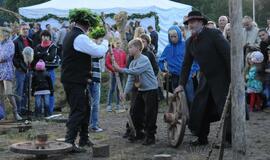 Joninių šventė ant Jono kalno