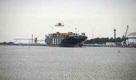 Klaipėdos uoste - konteinervežis "MSC Charleston"