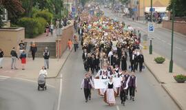 Klaipėdą užtvindė moksleivių chorų banga