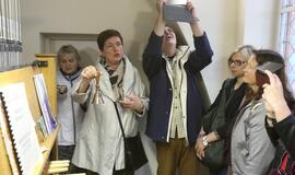 Centrinio pašto bokšte aidi kariliono istorija