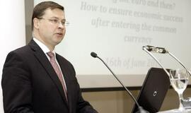 Valdis Dombrovskis: tvarus augimas neįmanomas be fiskalinės drausmės