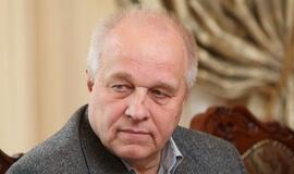 Dvidešimt penkeri vienatvės metai