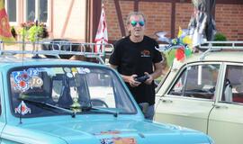 Į Klaipėdos gatves išriedėjo "Seni kibirai"