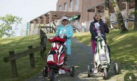 "Nesė pramogų banko" golfo turnyras