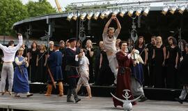 Pristatytas baltų genčių kostiumas