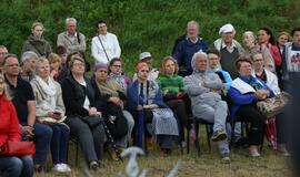 Pristatytas baltų genčių kostiumas