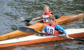 Baidarių ir kanojų Žvejo dienos regata, žygis baidarėmis "Vilties yriai Nemunu – su viltimi prieš srovę"