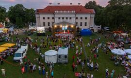 Pakruojis kviečia į didžiausią Lietuvoje "Amatų, muzikos ir alaus festivalį"
