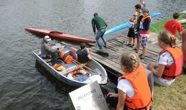 Baidarių ir kanojų Žvejo dienos regata, žygis baidarėmis "Vilties yriai Nemunu – su viltimi prieš srovę"