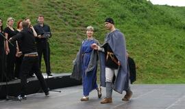 Pristatytas baltų genčių kostiumas