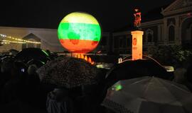 Jūros šventė. Fejerverkai. Teatro aikštė.