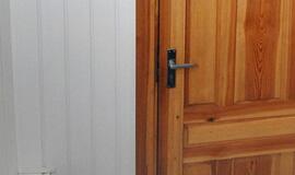 Apiplėšė regėjimo negalią turinčią moterį