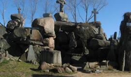 Prie Orvidų sodybos automobiliams nesaugu