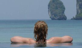 Atostogautojai renkasi vis tolimesnius kraštus