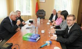 Miestas ir rajonas susitarė dėl bendradarbiavimo