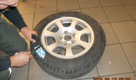 Keistuoliai kontrabandininkai nesiliauja stebinti muitininkų