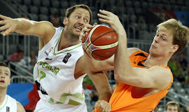 Slovėnijos krepšininkai Europos čempionate įveikė olandus
