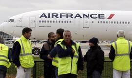 "Air France" 2016 metais atleis mažiau darbuotojų nei planuota anksčiau