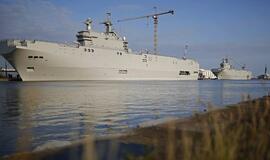 Egiptas ir Prancūzija Kaire pasirašė "Mistral" laivų pirkimo sutartį