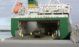 Į Klaipėdos uostą atplaukė britų karo technika pratyboms