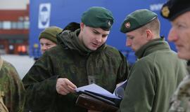 Į Klaipėdos uostą atplaukė britų karo technika pratyboms