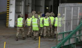 Į Klaipėdos uostą atplaukė britų karo technika pratyboms