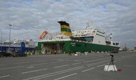 Į Klaipėdos uostą atplaukė britų karo technika pratyboms