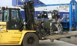 Į Klaipėdos uostą atplaukė britų karo technika pratyboms