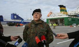 Į Klaipėdos uostą atplaukė britų karo technika pratyboms