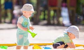 Tobulins priėmimo į darželius sistemą