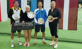 Tenisininkai išsidalijo laurus