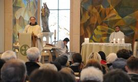 Kalėdos. Šv. Mišios Onkologijos centre