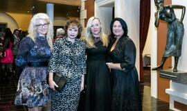 Spektaklio "Karalienė Luizė" premjera