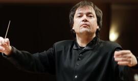 Smuiko virtuozas ir jo  orkestras  koncerte "Tobula, meistriška, žavinga"