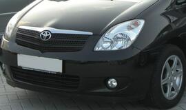 Naujakiemo gatvėje pavogta "Toyota Corolla Verso"