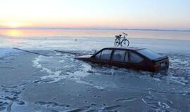 Su automobiliu skenduoliu geriau atsisveikinti nedelsiant