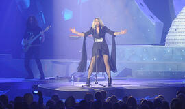 Dainuojant apie mamą žodžiai strigo gerklėje