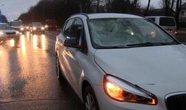 Liepojos gatvėje BMW partrenkė berniuką